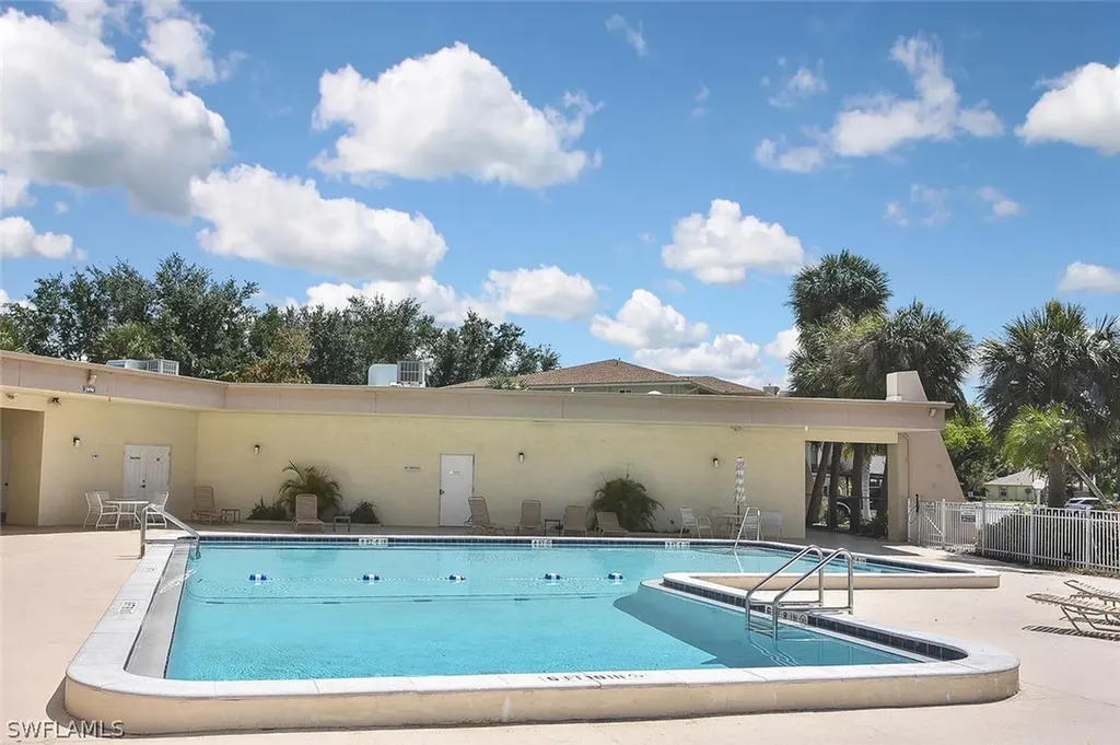 2079 Barkeley Lane Fort Myers FL 33907