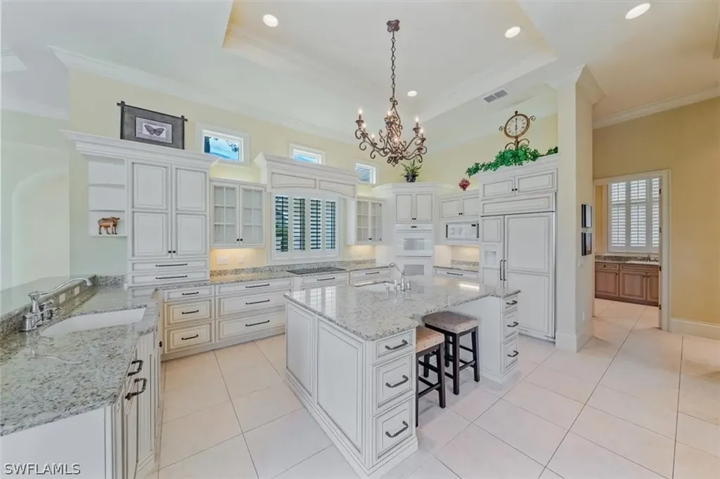 5048 Groveland Terrace Naples FL 34119