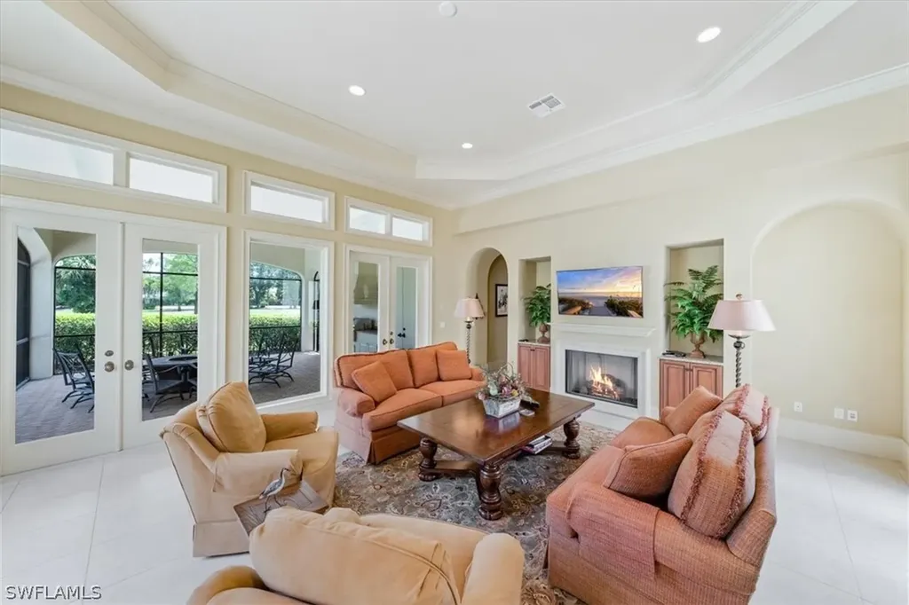 5048 Groveland Terrace Naples FL 34119