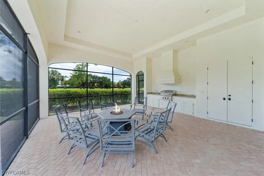 5048 Groveland Terrace Naples FL 34119
