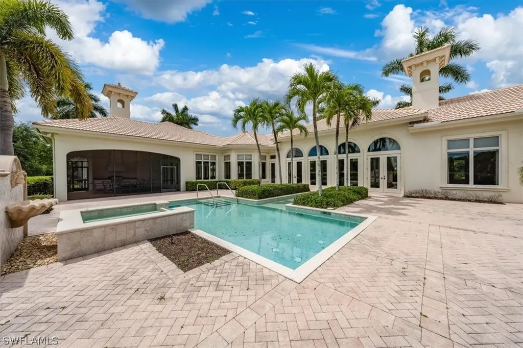5048 Groveland Terrace Naples FL 34119