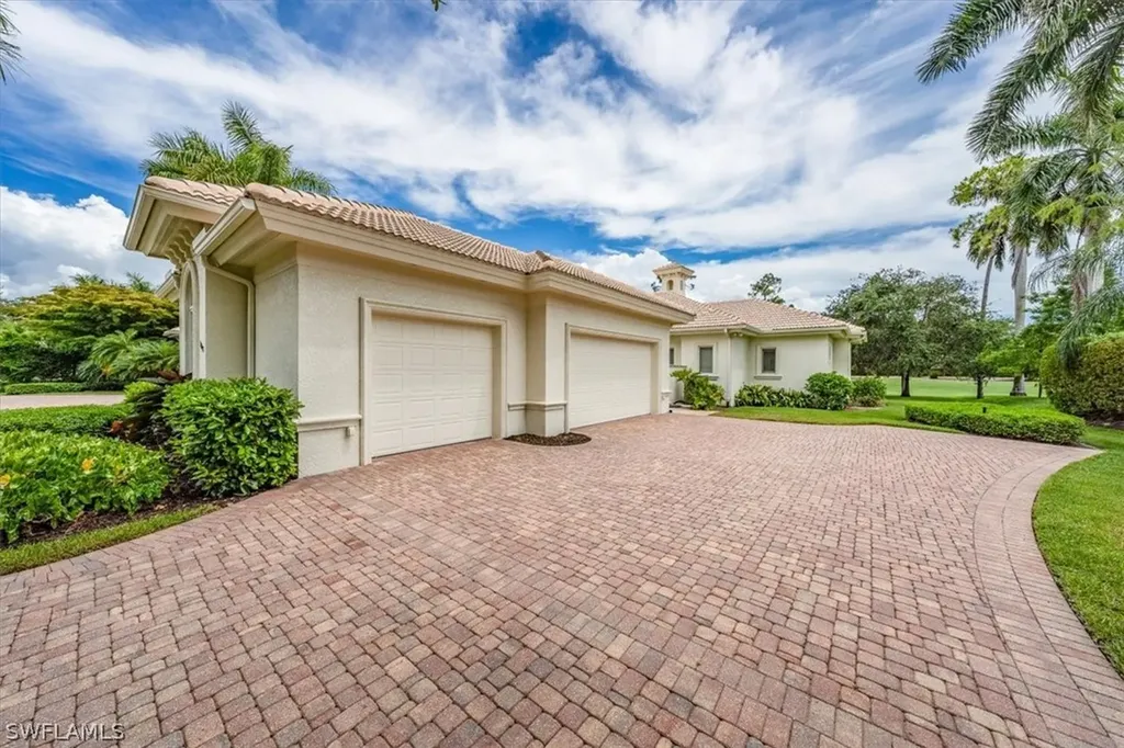 5048 Groveland Terrace Naples FL 34119