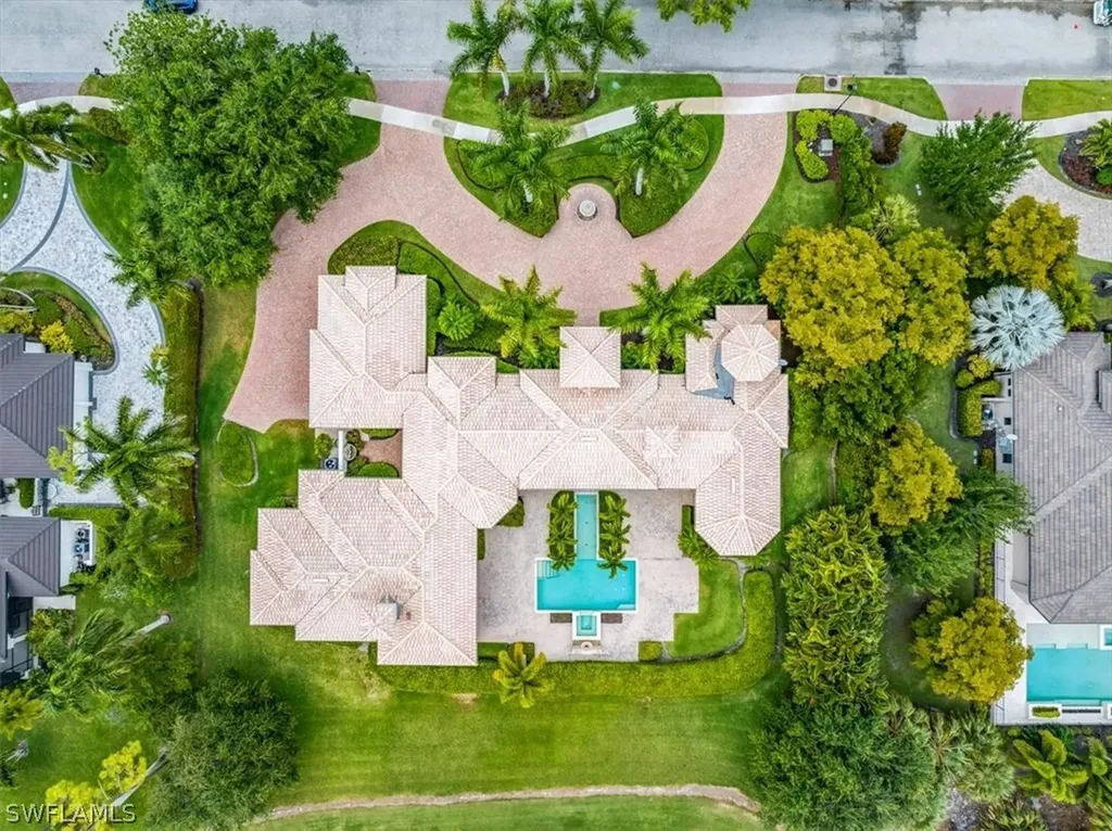 5048 Groveland Terrace Naples FL 34119