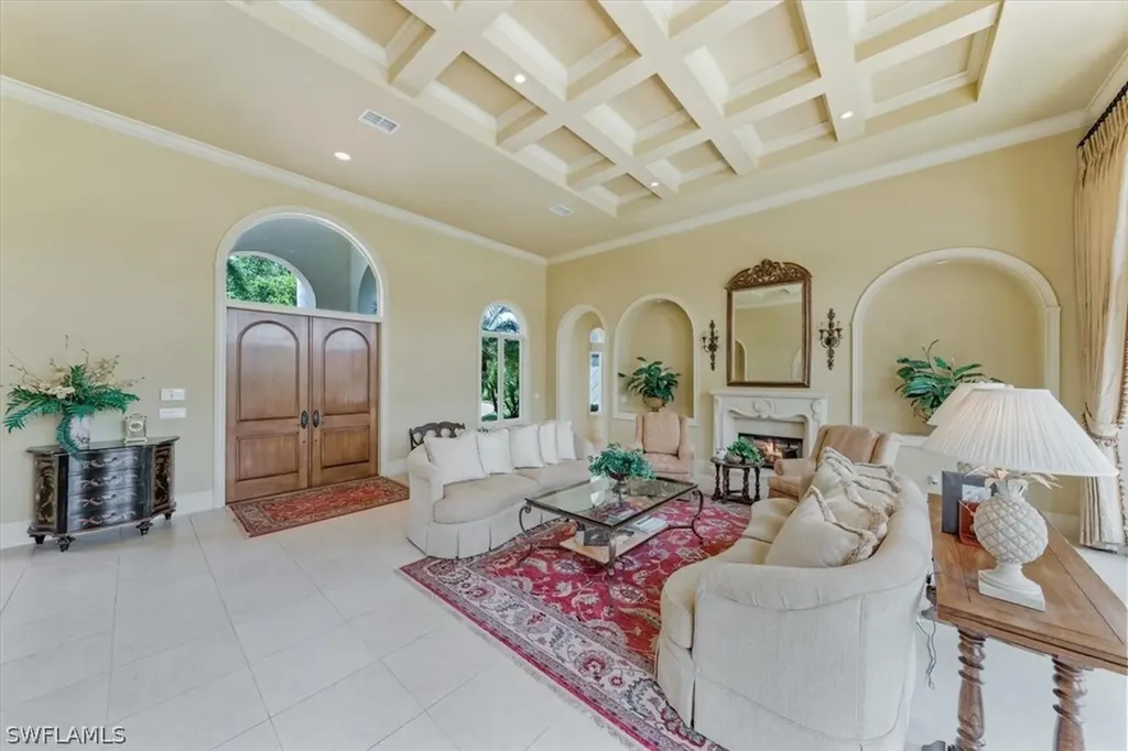 5048 Groveland Terrace Naples FL 34119