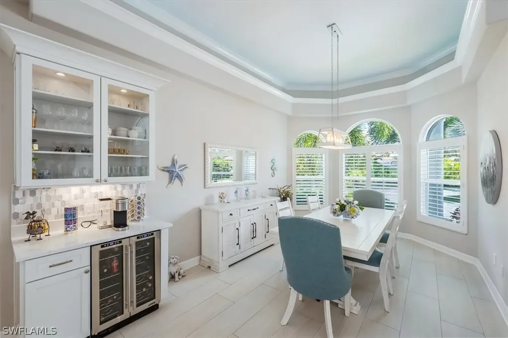 2137 Imperial Circle Naples FL 34110