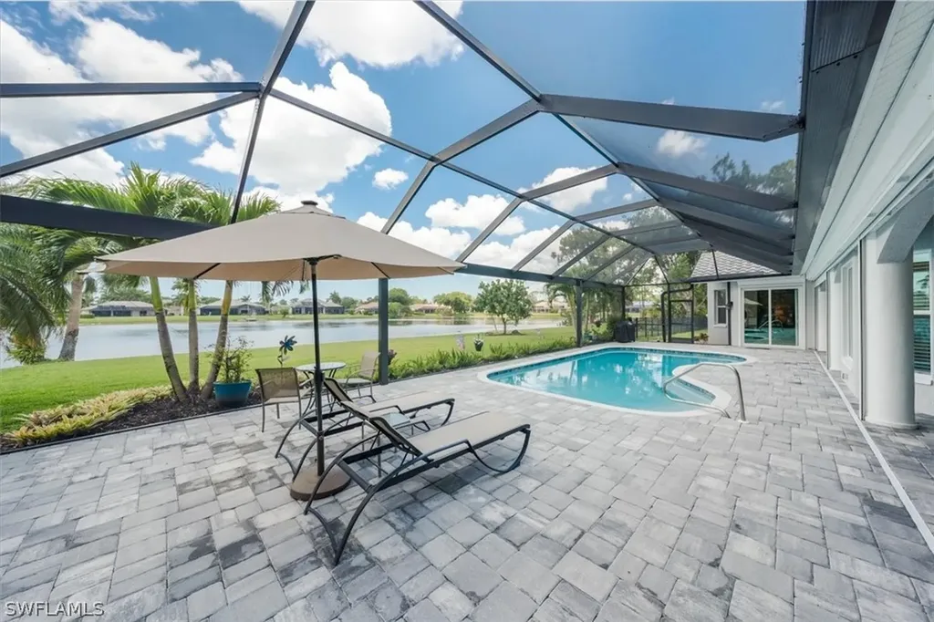2137 Imperial Circle Naples FL 34110