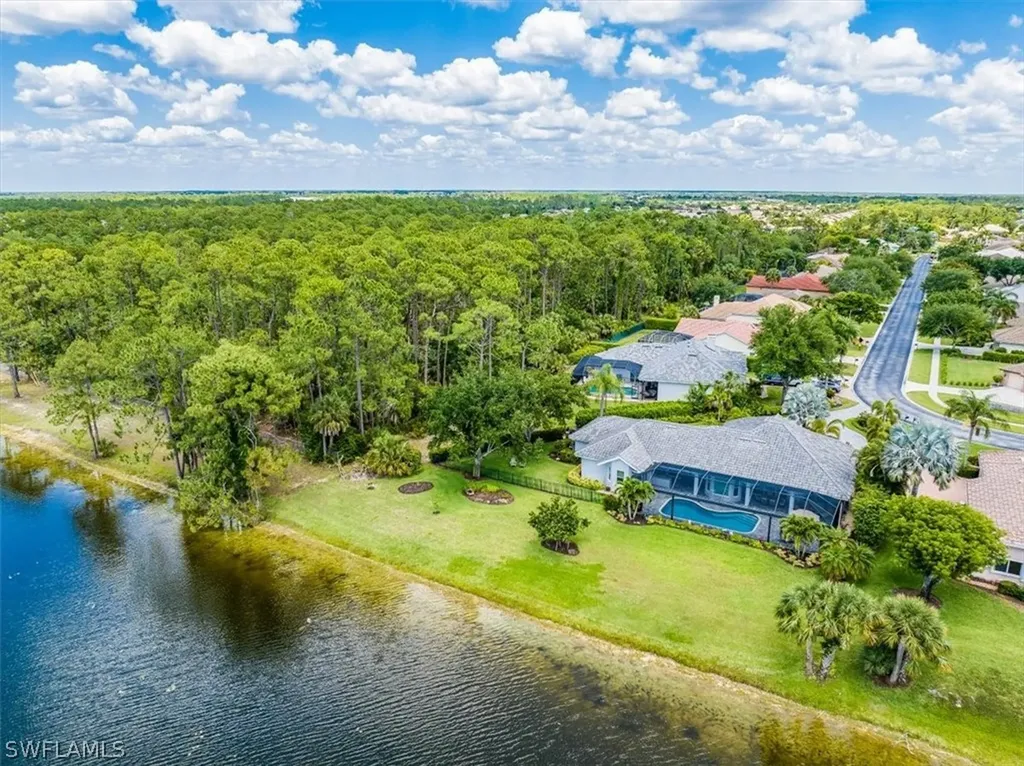 2137 Imperial Circle Naples FL 34110
