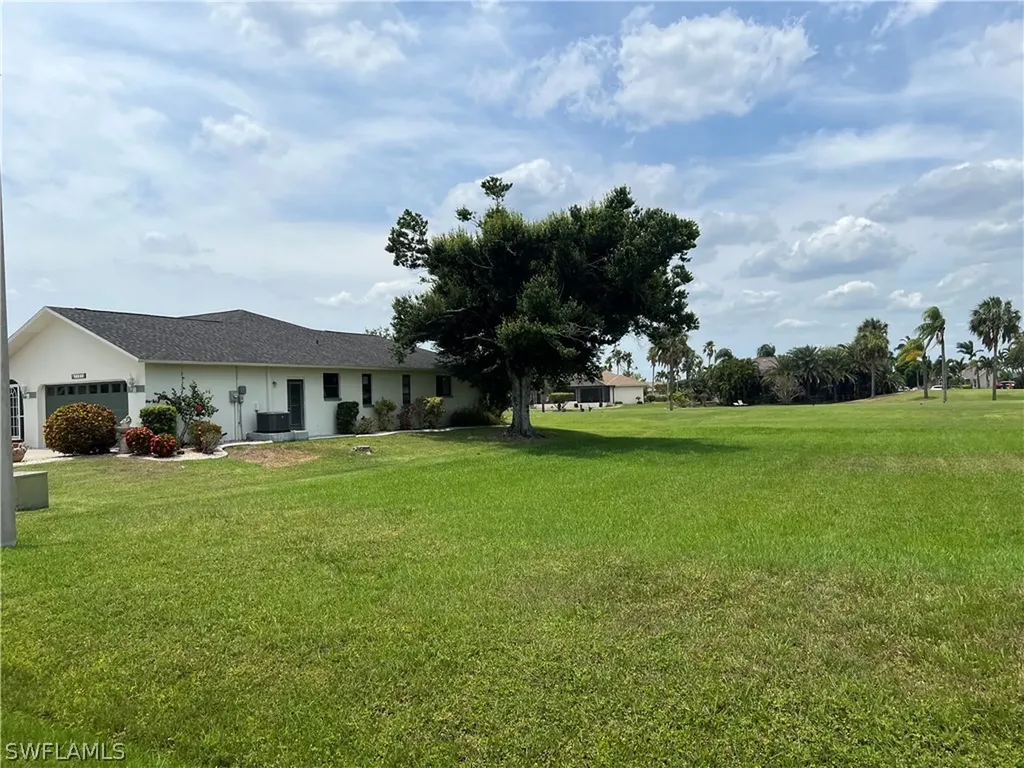 11806 Royal Tee Court Cape Coral FL 33991