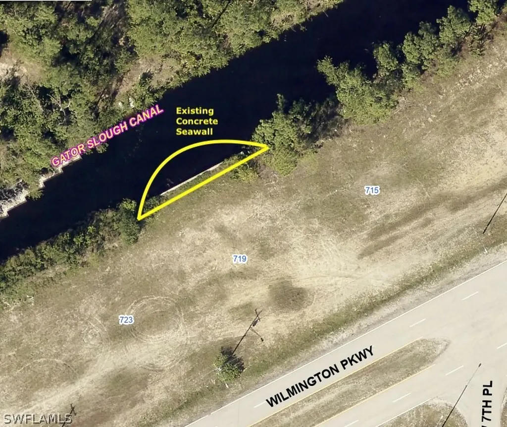 719 Wilmington Parkway Cape Coral FL 33993
