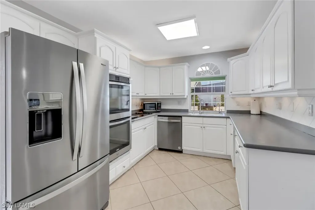 1145 Jardin Drive Naples FL 34104