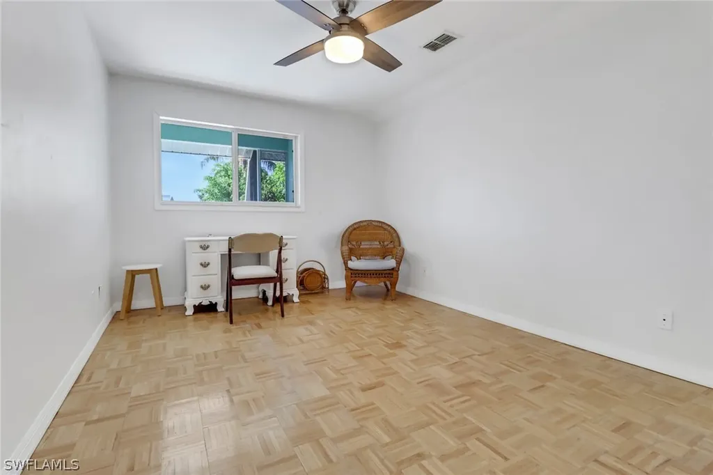 1145 Jardin Drive Naples FL 34104