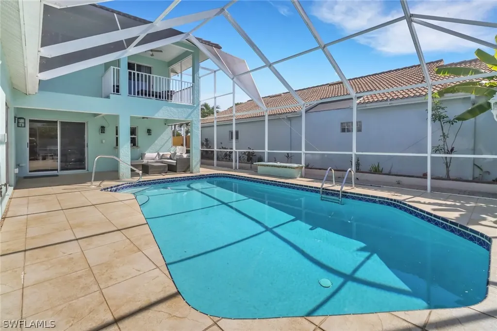 1145 Jardin Drive Naples FL 34104