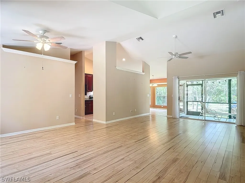 3661 5th Avenue NW Naples FL 34120