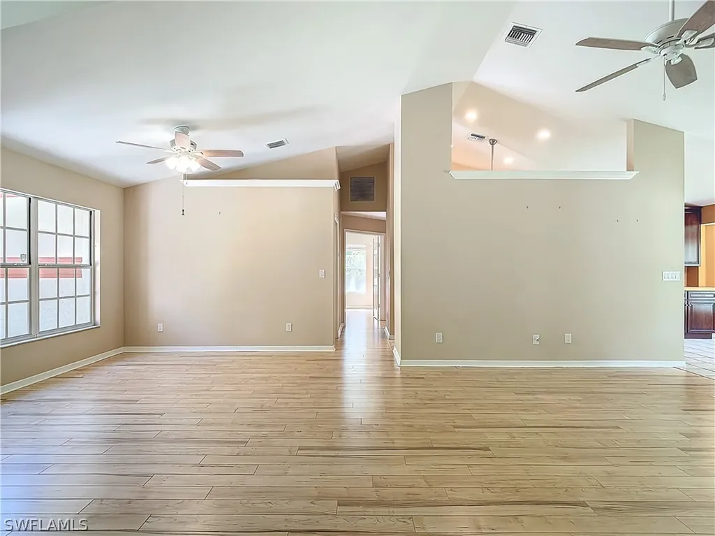 3661 5th Avenue NW Naples FL 34120