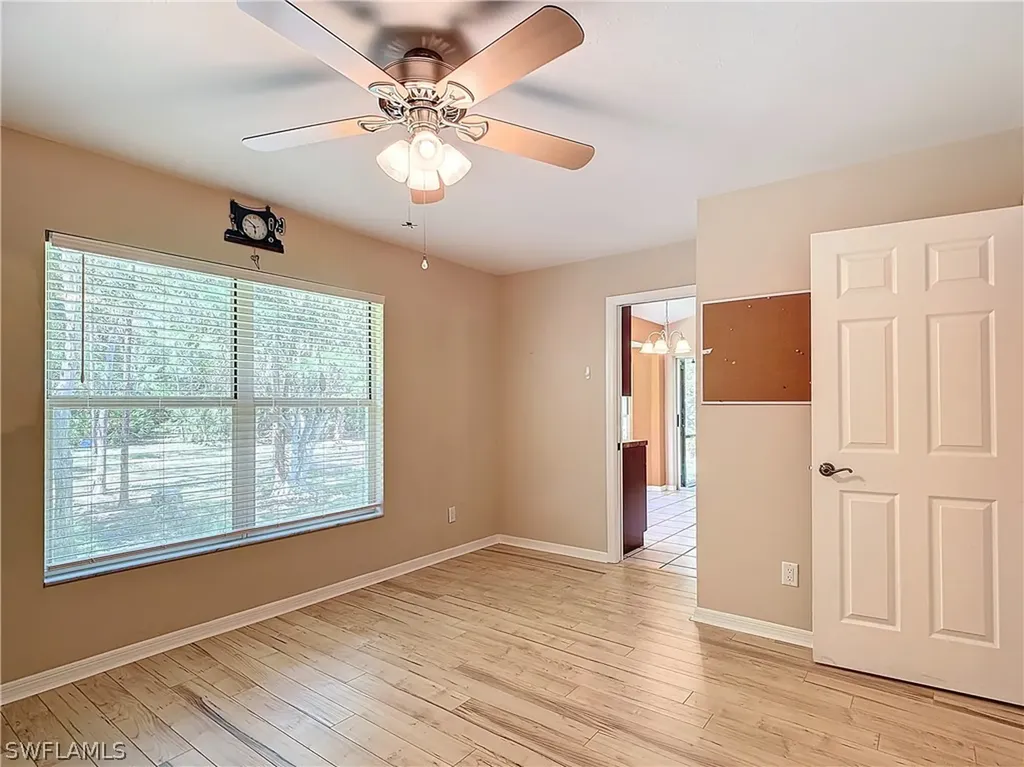 3661 5th Avenue NW Naples FL 34120