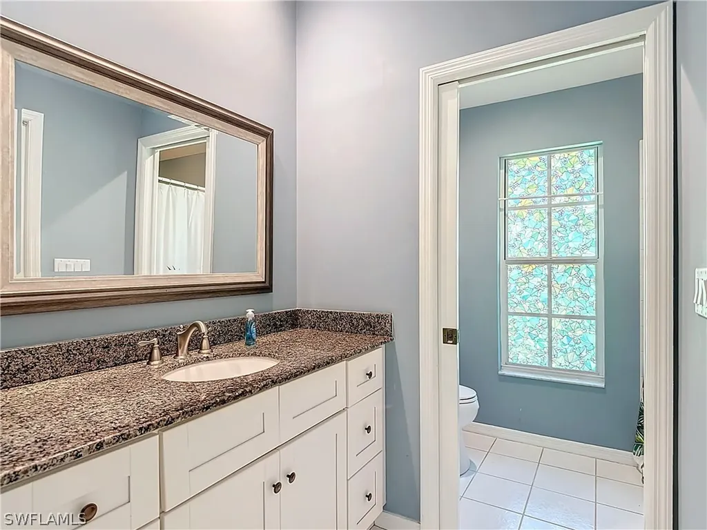 3661 5th Avenue NW Naples FL 34120