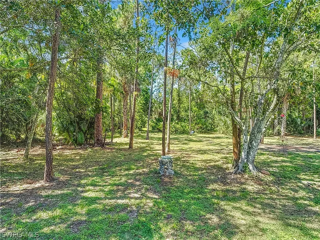 3661 5th Avenue NW Naples FL 34120