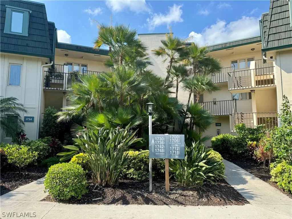Naples FL, 1748 Bald Eagle Drive, Unit 508-C