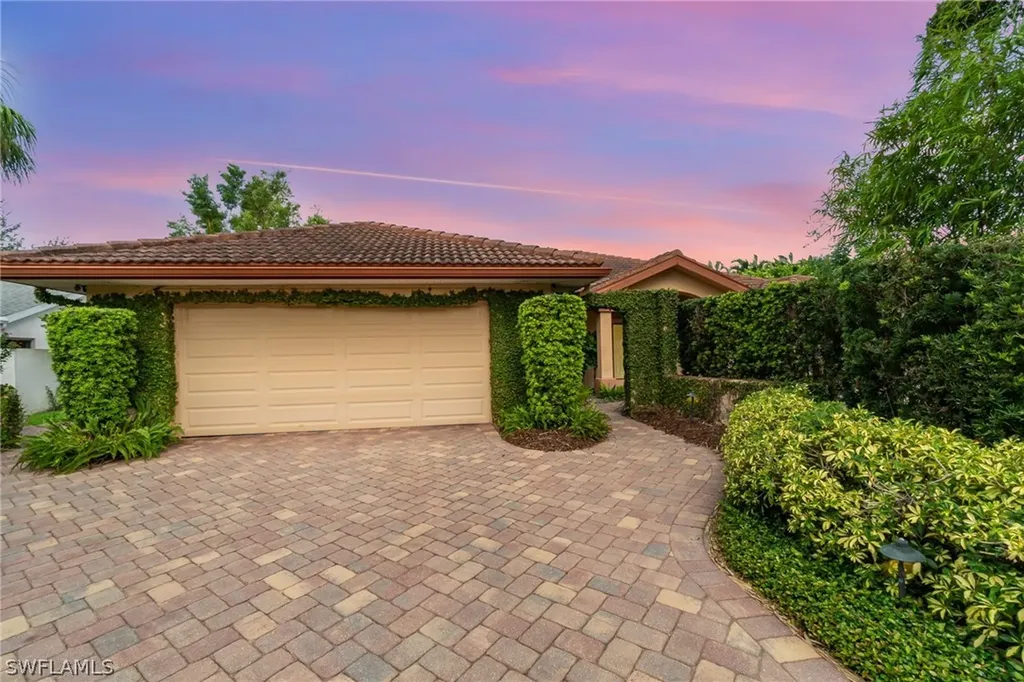 15854 Gleneagle Court Fort Myers FL 33908