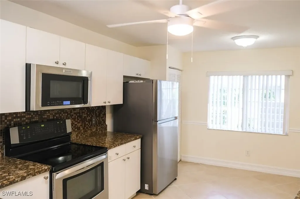 345 Gabriel Circle Naples FL 34104