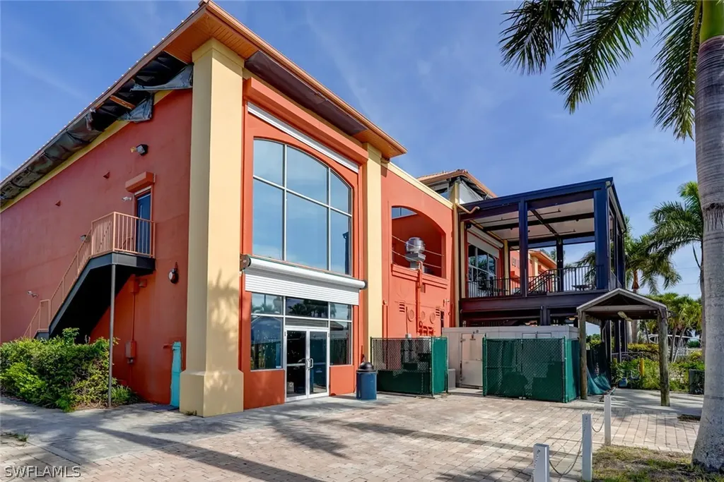 17455 Summerlin Road Fort Myers FL 33908