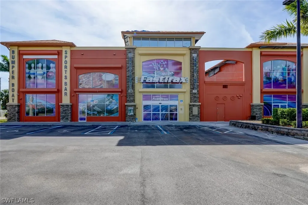 17455 Summerlin Road Fort Myers FL 33908