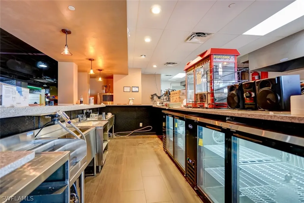 17455 Summerlin Road Fort Myers FL 33908