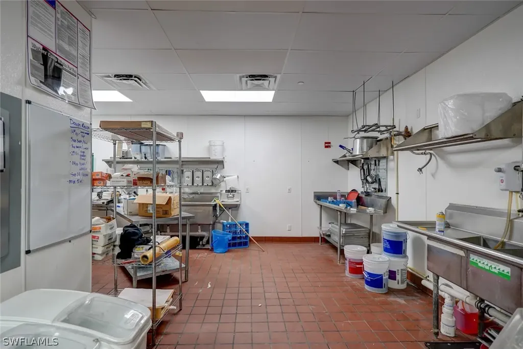 17455 Summerlin Road Fort Myers FL 33908