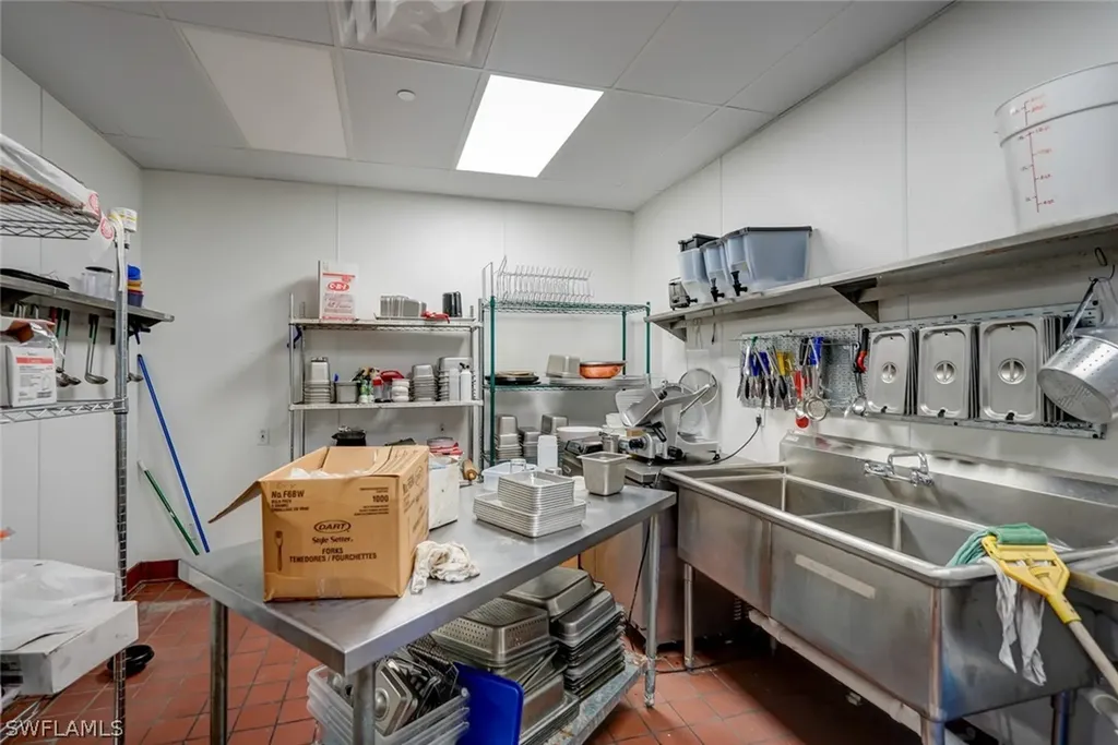 17455 Summerlin Road Fort Myers FL 33908