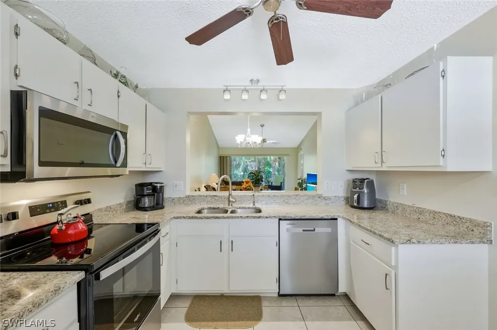 661 Squire Circle Naples FL 34104