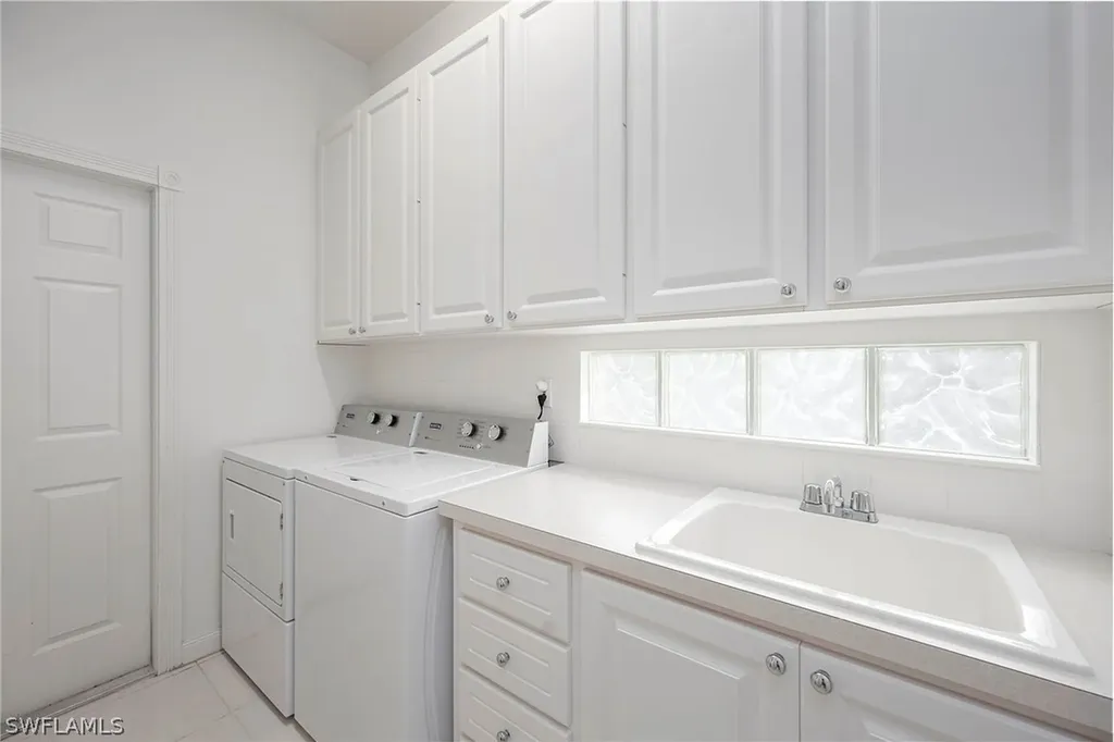 2938 Gilford Way Naples FL 34119