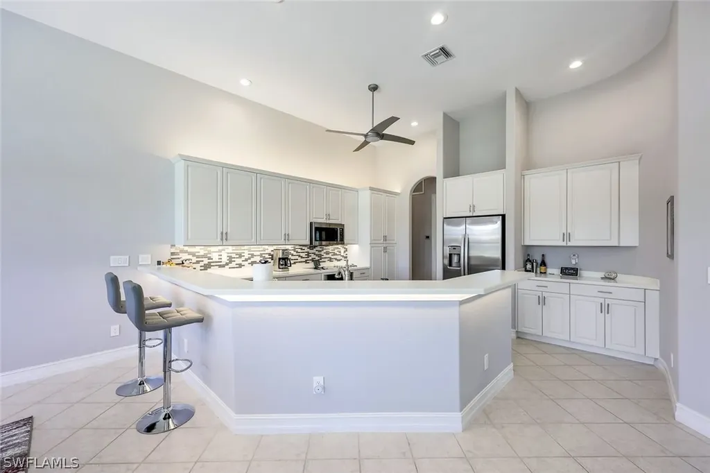 2060 Imperial Circle Naples FL 34110