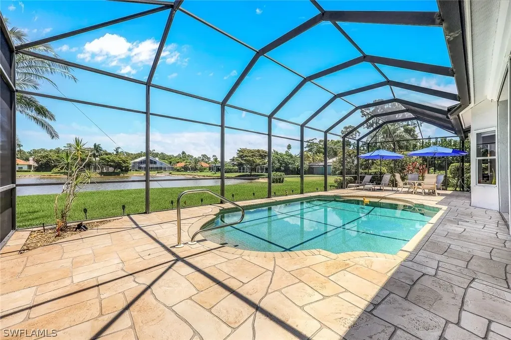 2060 Imperial Circle Naples FL 34110