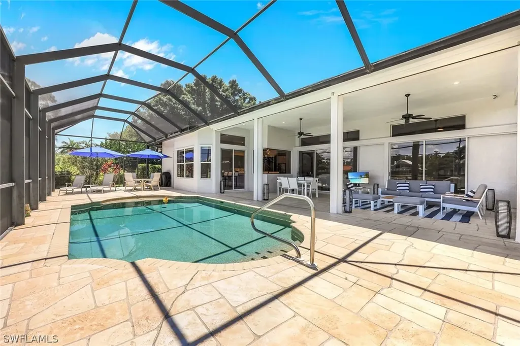 2060 Imperial Circle Naples FL 34110