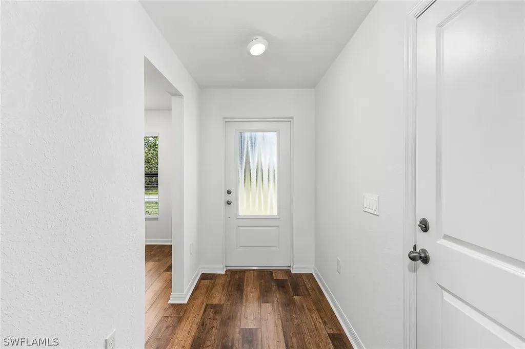 836 Gen D Macarthur Avenue Labelle FL 33935