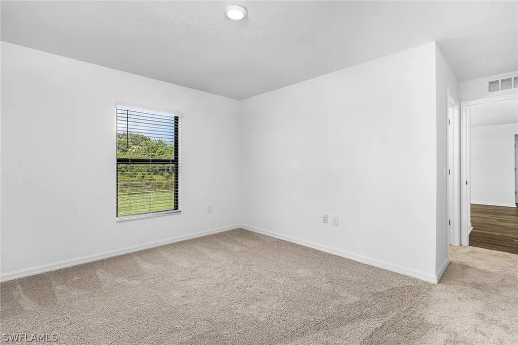 836 Gen D Macarthur Avenue Labelle FL 33935