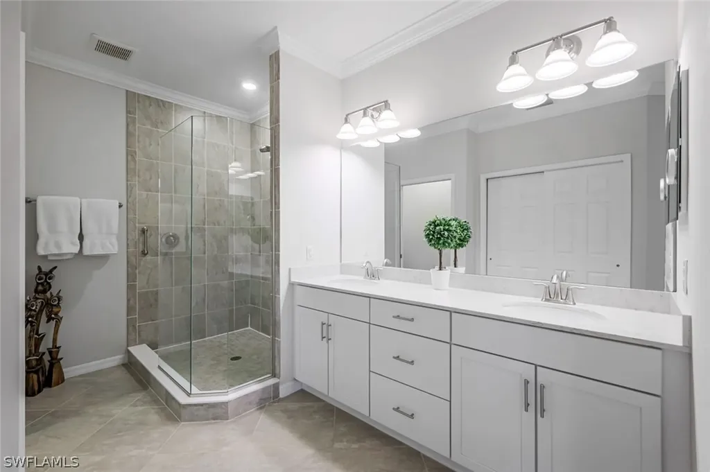 2149 Frangipani Circle Naples FL 34120