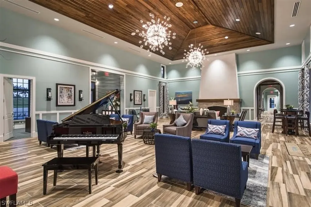 2149 Frangipani Circle Naples FL 34120