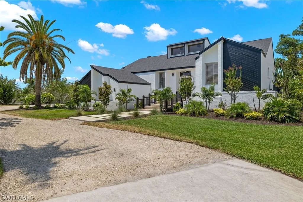 9448 Begonia Court Sanibel FL 33957