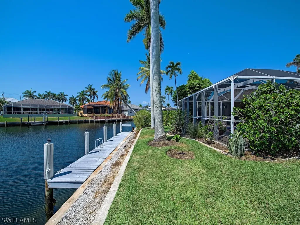 875 Robin Court Marco Island FL 34145