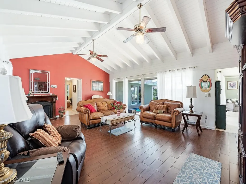875 Robin Court Marco Island FL 34145