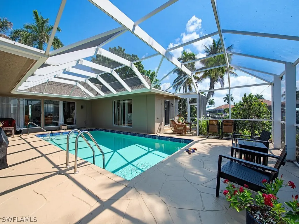 875 Robin Court Marco Island FL 34145