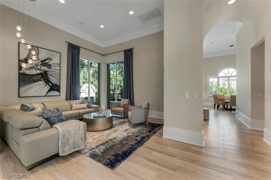 4661 Via Roma Estero FL 34134