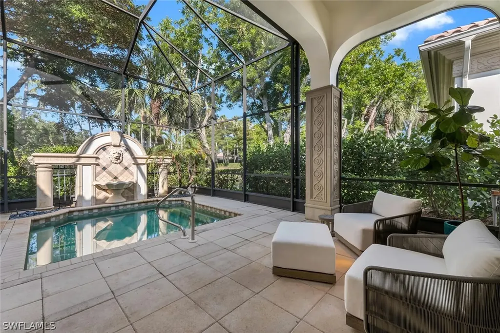 4661 Via Roma Estero FL 34134