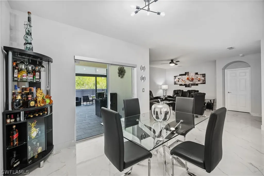2749 NE 7th Place Cape Coral FL 33909