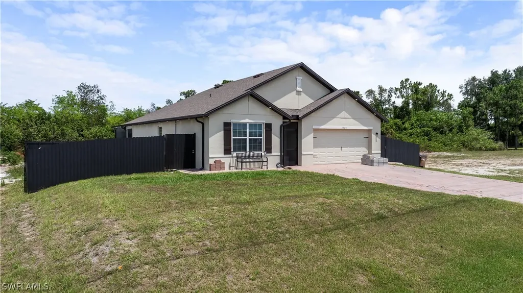 2749 NE 7th Place Cape Coral FL 33909