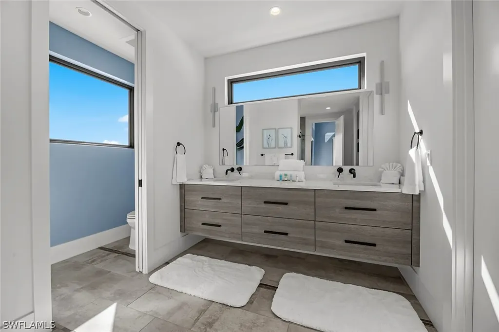 250 Crescent Street Fort Myers Beach FL 33931