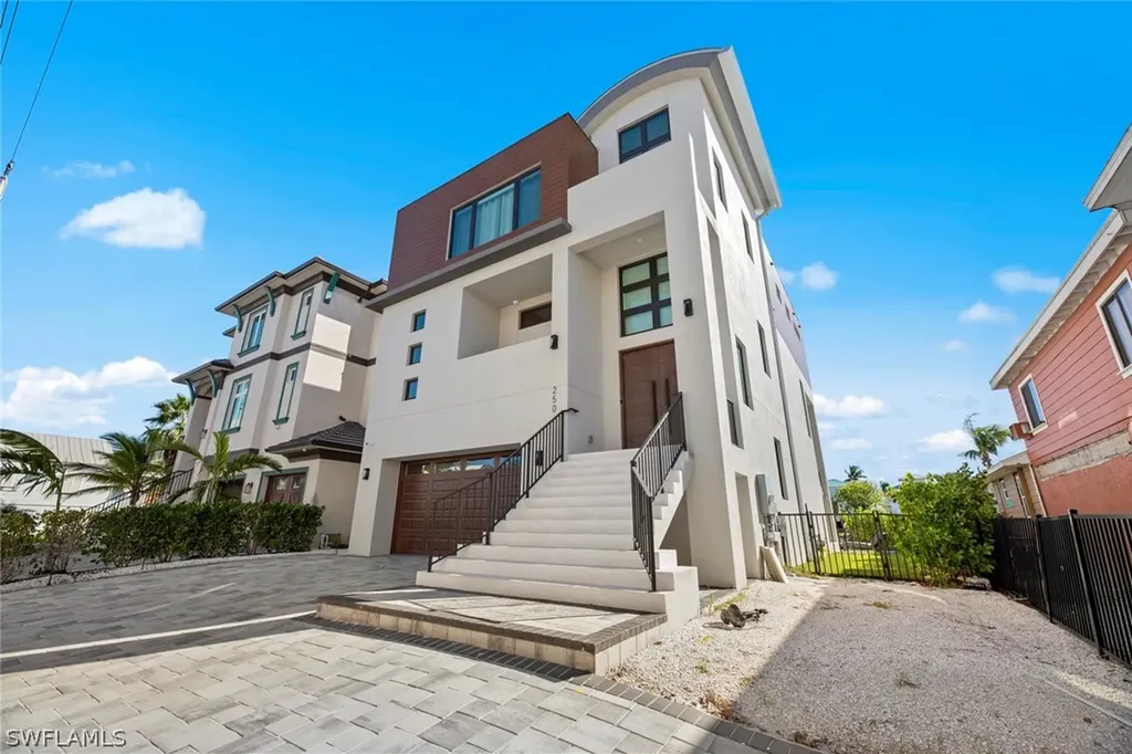 250 Crescent Street Fort Myers Beach FL 33931