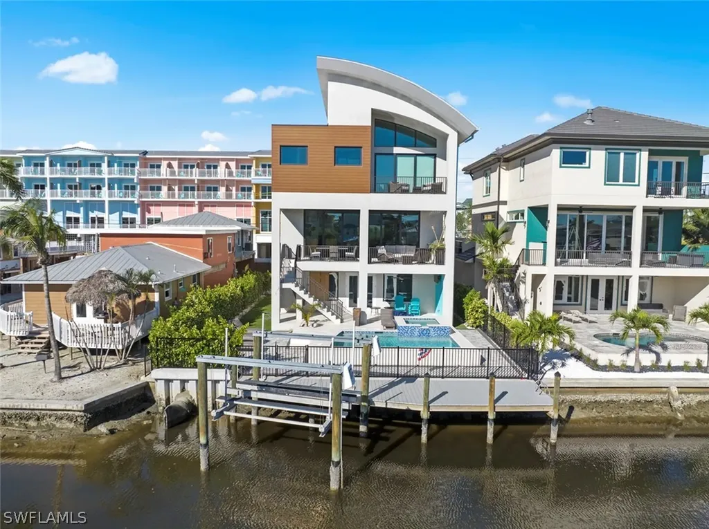 250 Crescent Street Fort Myers Beach FL 33931