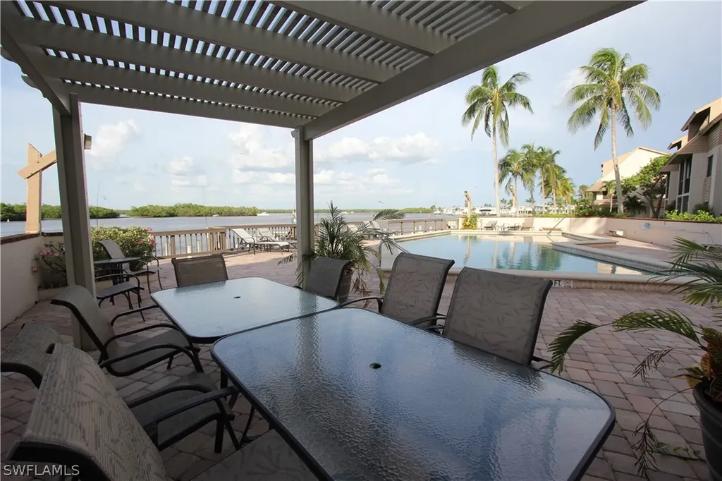 898 Buttonwood Drive Fort Myers Beach FL 33931